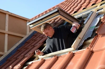 Pose de fenêtres de toit Velux au Plantay